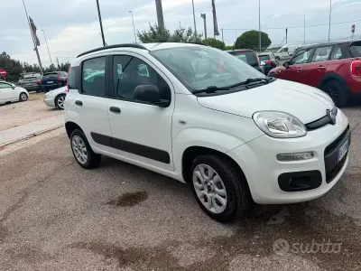 Usata Fiat Panda Easy 80 CV (58 kW) 2014 Bianco Utilitaria