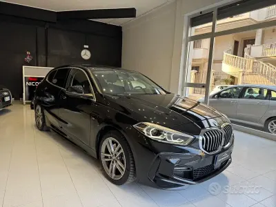 Gebraucht BMW 118 M Sport 150 PS (110 kW) 2023 Schwarz Kleinwagen