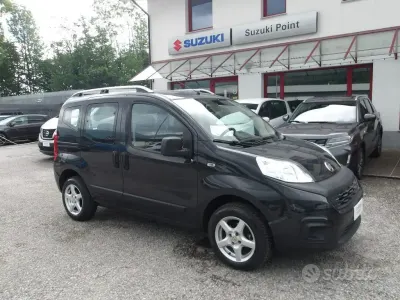 Usata Fiat Qubo Trekking 78 CV (57 kW) 2017 Antracite Monovolume