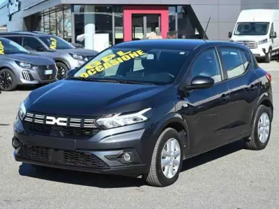 Usata Dacia Sandero Essentiel 2023 Grigio