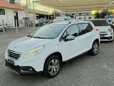 Usata Peugeot 2008 S 114 CV (83 kW) 2014 Bianco SUV