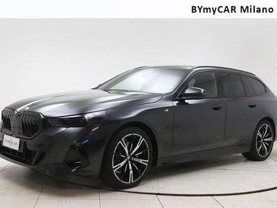 Nuova BMW 520 M Sport 197 CV (144 kW) 2025 Sophisto grey metallizzato Station wagon