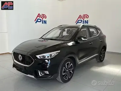 Usado MG ZS Luxury 106 CV (77 kW) 2024 Negro SUV