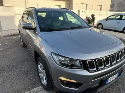 Usata Jeep Compass Longitude 120 CV (88 kW) 2018 Grigio SUV