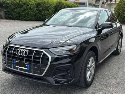 Usata Audi Q5 Sportback Advanced 204 CV (150 kW) 2022 Nero SUV