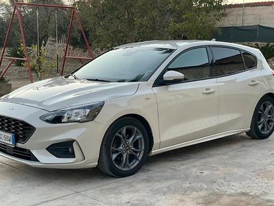 Bianco Usata 2020 Ford Focus ST-Line Berlina | 19.800 € (Molto cara)