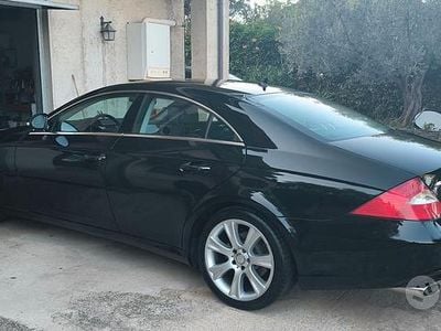 Usata Mercedes CLS320 224 CV (164 kW) 2009 Nero Coupé