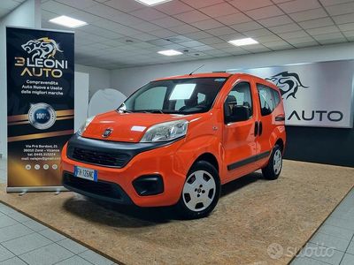 Usata Fiat Qubo Easy 80 CV (58 kW) 2017 Arancione Monovolume