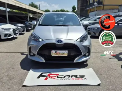 Usata Toyota Yaris Hybrid