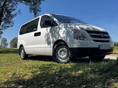 Hyundai H-1