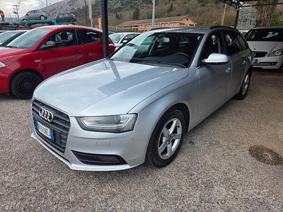 Usata Audi A4 143 CV (105 kW) 2012 Bianco Station wagon