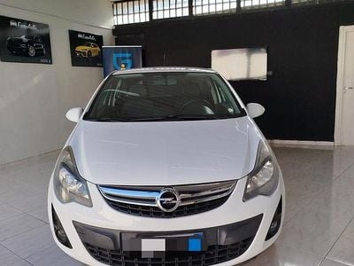 Usata Opel Corsa 85 CV (62 kW) 2014 Bianco Utilitaria
