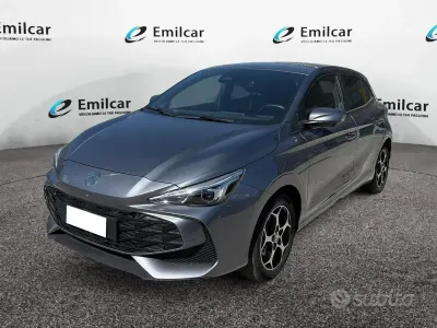 Usata MG MG3 Luxury 102 CV (75 kW) 2025 Grigio Utilitaria