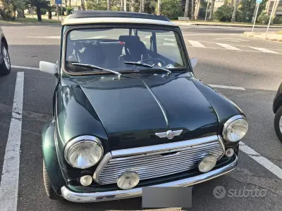 Usata Rover Mini 50 CV (36 kW) 1992 Verde Berlina