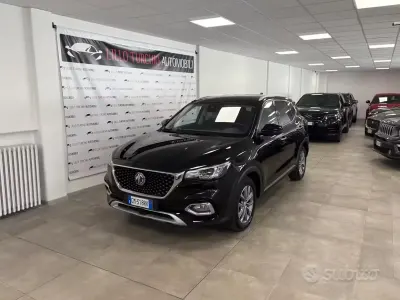 Usata MG HS Luxury 162 CV (119 kW) 2023 Nero SUV