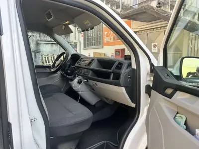 Usata VW Caravelle Trendline 139 CV (102 kW) 2018 Bianco Furgone