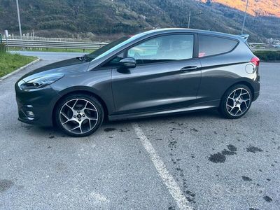 Usata Ford Fiesta ST 205 CV (150 kW) 2019 Grigio Utilitaria