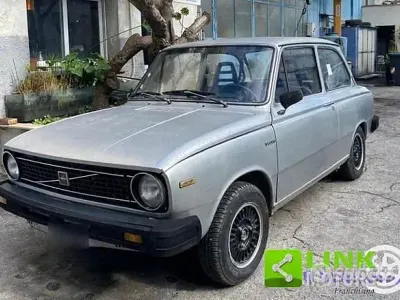 Usata Volvo 66 53 CV (38 kW) 1980 Argento Berlina