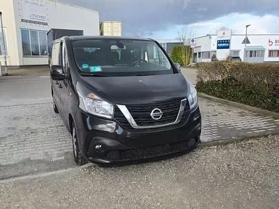 Usata Nissan NV300 120 CV (88 kW) 2019 Nero Furgone