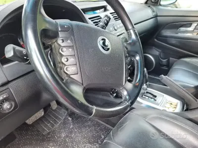 Usata SsangYong Rexton 165 CV (121 kW) 2008 Nero SUV