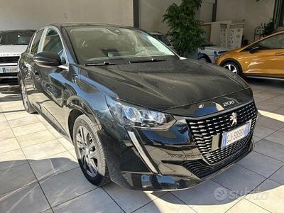 Usata Peugeot 208 Allure 75 CV (55 kW) 2022 Nero Utilitaria
