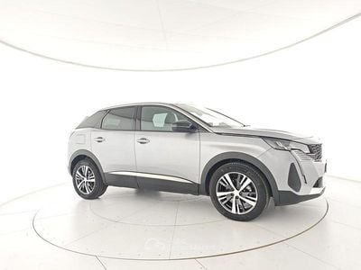 Usata Peugeot 3008 Allure 131 CV (96 kW) 2024 Argento SUV