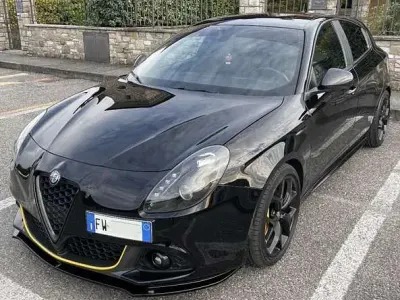 Usata Alfa Romeo Giulietta 120 CV (88 kW) 2019 Nero Utilitaria