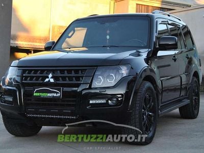 Usata Mitsubishi Pajero Instyle 190 CV (139 kW) 2017 Nero SUV