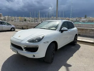 Usata Porsche Cayenne 250 CV (183 kW) 2014 Bianco SUV
