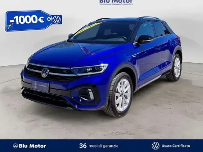 Usata VW T-Roc R-line 116 CV (85 kW) 2024 Lapiz blue metallizzato nero SUV