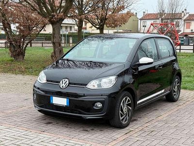 Usata VW up! Move 75 CV (55 kW) 2019 Nero Utilitaria