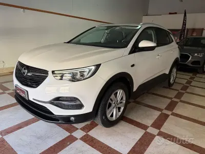 Usata Opel Grandland X 120 CV (88 kW) 2018 Bianco SUV