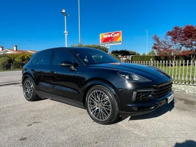 Usata Porsche Cayenne 340 CV (250 kW) 2019 Nero SUV