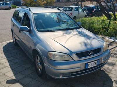Usata Opel Astra Club 101 CV (74 kW) 2000 Grigio Station wagon