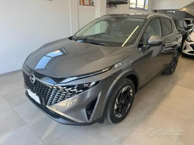 Usata Nissan Qashqai N-Connecta 158 CV (116 kW) 2025 Grigio SUV