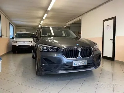 Usata BMW X1 Advantage 116 CV (85 kW) 2020 Grigio SUV