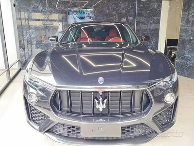 Usata Maserati Levante 349 CV (256 kW) 2018 Nero SUV