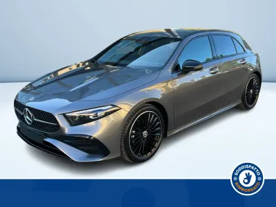 Nuova Mercedes A180 AMG 116 CV (85 kW) 2026 Grigio Berlina