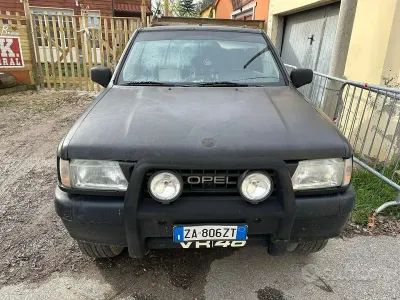 Usata Opel Frontera 116 CV (85 kW) 1997 Verde SUV