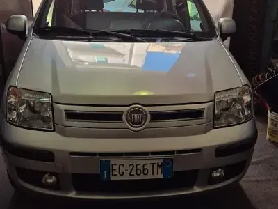 Usata Fiat Panda 75 CV (55 kW) 2011 Grigio Utilitaria