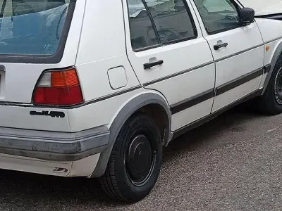 Usata VW Golf II GTD 69 CV (50 kW) 1989 Bianco Utilitaria