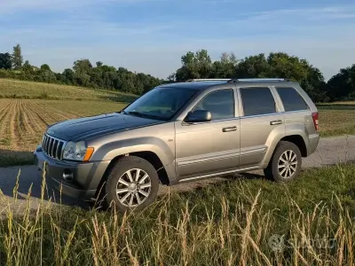 Usata Jeep Grand Cherokee 218 CV (160 kW) 2008 Grigio SUV