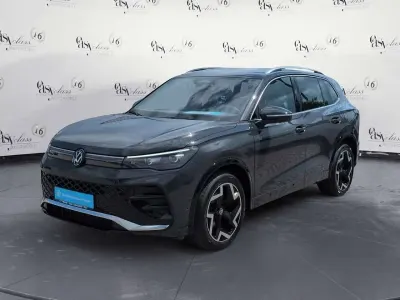 Usata VW Tiguan R-line 150 CV (110 kW) 2025 Grigio SUV