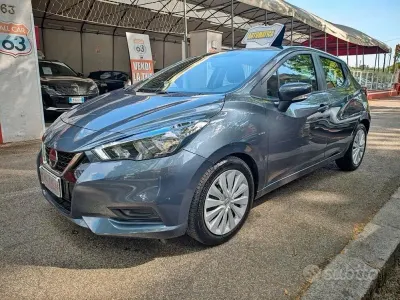 Usata Nissan Micra 92 CV (67 kW) 2022 Grigio Utilitaria