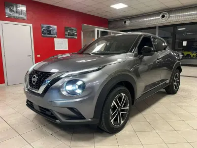 Nuova Nissan Juke N-Connecta 114 CV (83 kW) 2026 Nero SUV