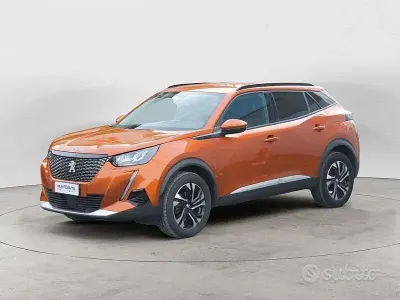 Usata Peugeot 2008 Allure 131 CV (96 kW) 2020 Arancione SUV