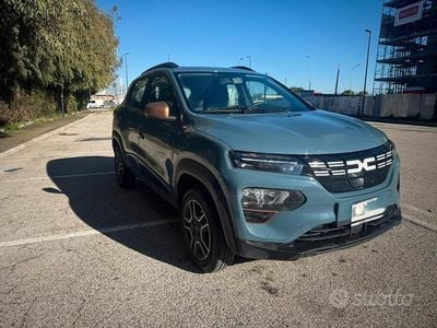 Begagnad Dacia Spring Extreme 47 kW (65 HK) 2023 Blå Halvkombi