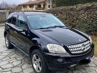 Begagnad Mercedes ML320 224 HK (164 kW) 2007 Svart SUV
