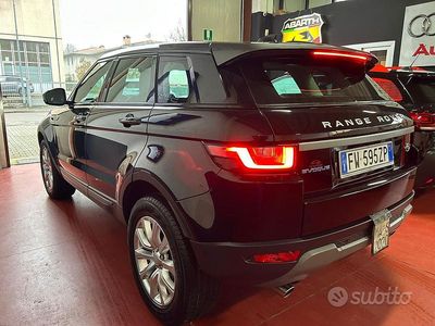 Usata Land Rover Range Rover evoque 150 CV (110 kW) 2019 Nero SUV