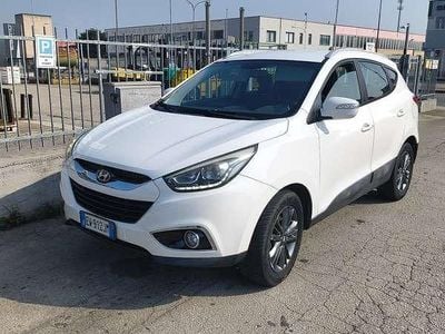 Usata Hyundai ix35 Xpossible 116 CV (85 kW) 2014 Bianco SUV